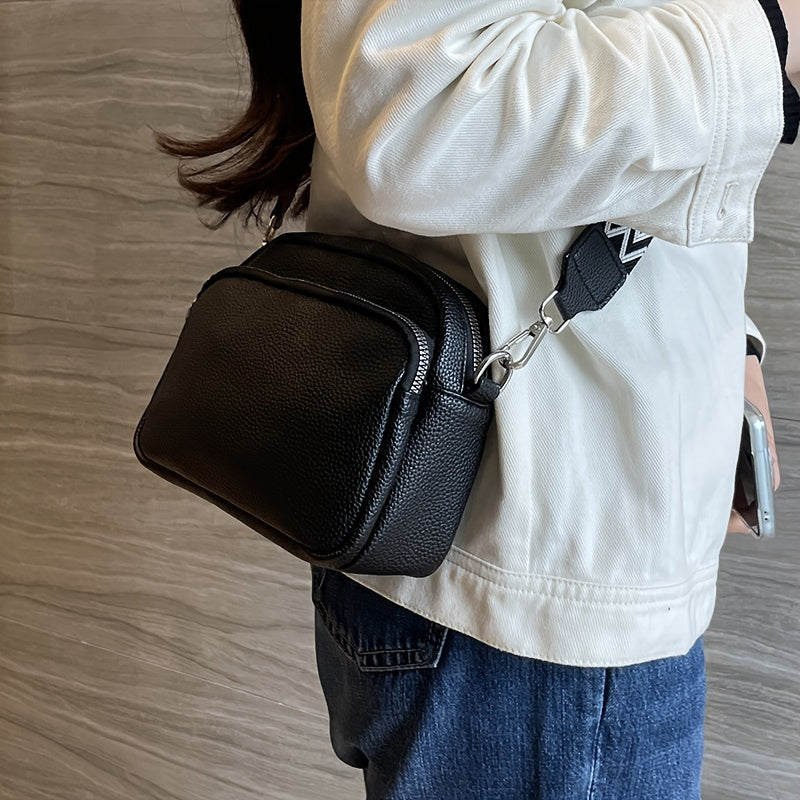 Ziva Bag: Zwarte Crossbody Tas met Brede Band