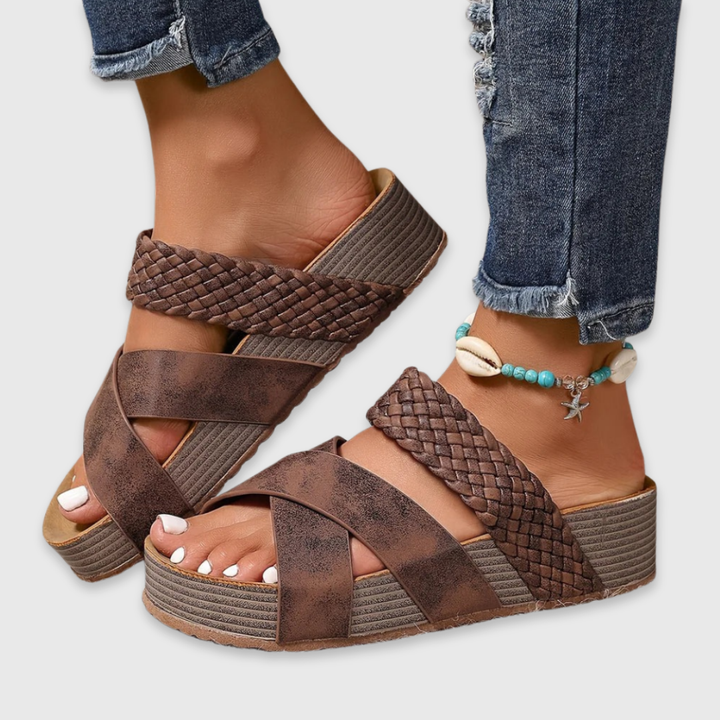 Ruby | Gevlochten Sandalen