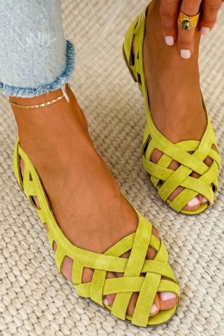 Hina | Platte Sandalen met Open Neus en Gevlochten Banden