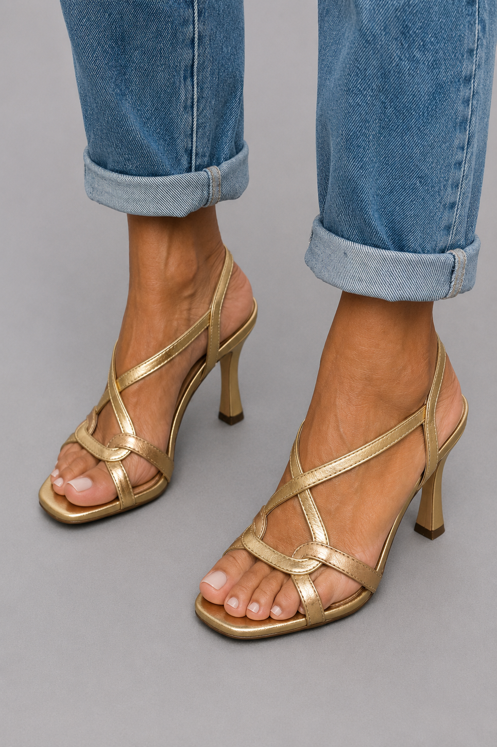 Elisabetta | Gouden Zomer Sandalen voor een Vleugje Magie