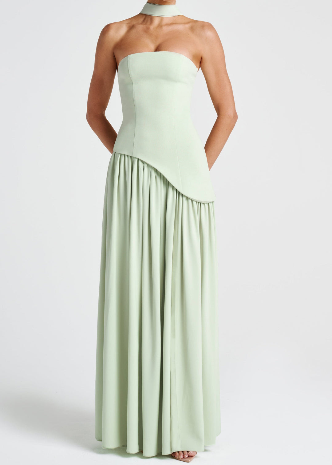 LINA | Strapless Maxijurk met Hoge Split