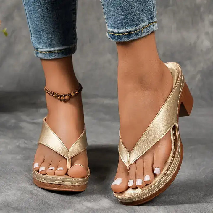 Maeve™ | Elegante Relaxte Blokhak Sandalen